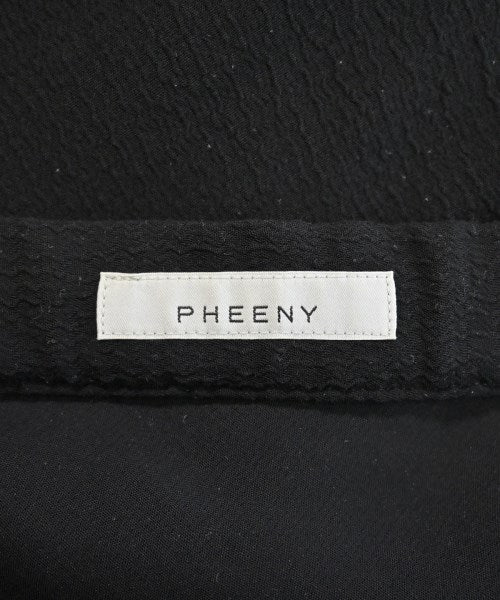 PHEENY กระโปรงยาวถึงเข่า