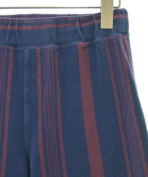 PHEENY กางเกง อื่น