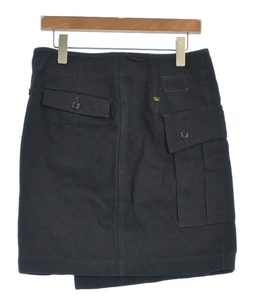 45R กระโปรงยาวถึงเข่า