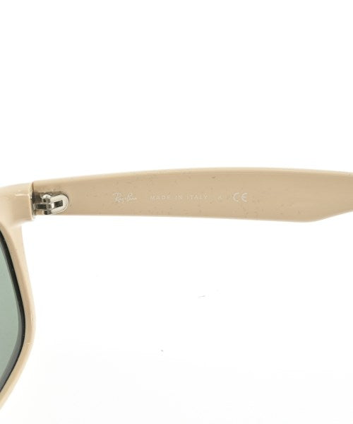 Ray-Ban แว่นกันแดด