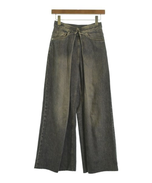 JOHN LAWRENCE SULLIVAN ยีนส์