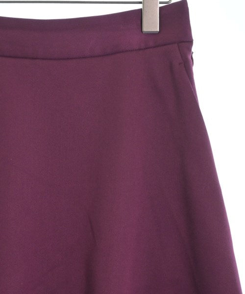 ADAM ET ROPE กระโปรงยาวถึงเข่า