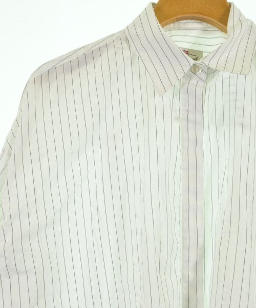 Traditional Weatherwear เสื้อลำลอง