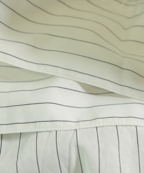 Traditional Weatherwear เสื้อลำลอง