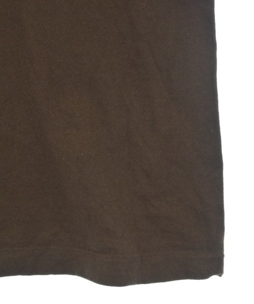 Hanes เสื้อยืด/เสื้อท็อปส์