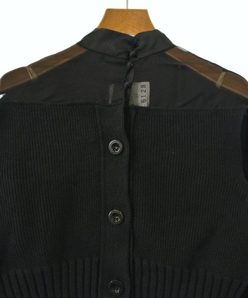 sacai เสื้อกันหนาว