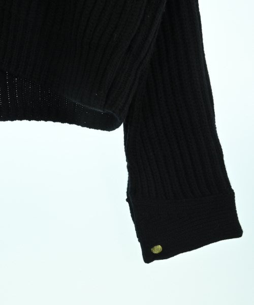 sacai เสื้อกันหนาว