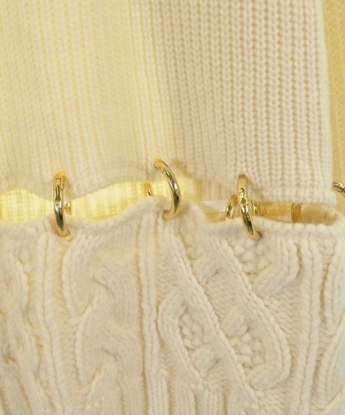 sacai เสื้อกันหนาว