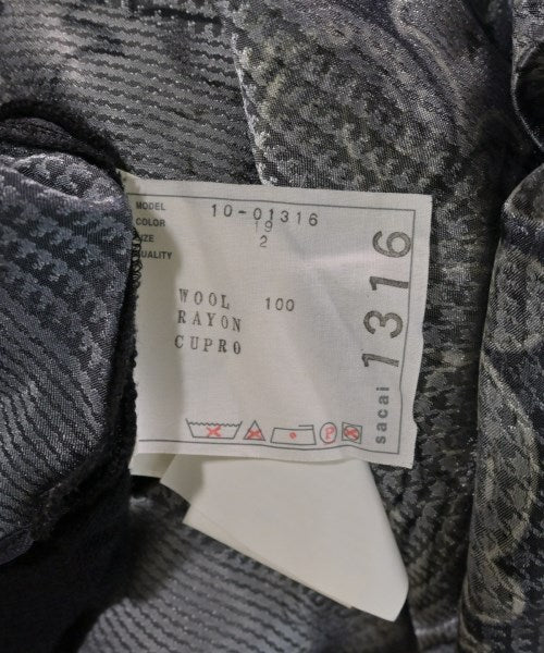 sacai เสื้อกันหนาว