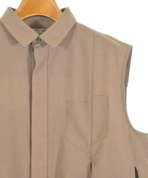 sacai เสื้อลำลอง
