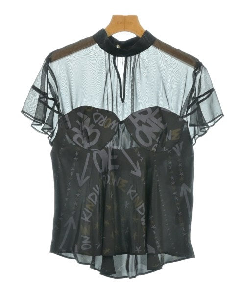 sacai เสื้อสตรี