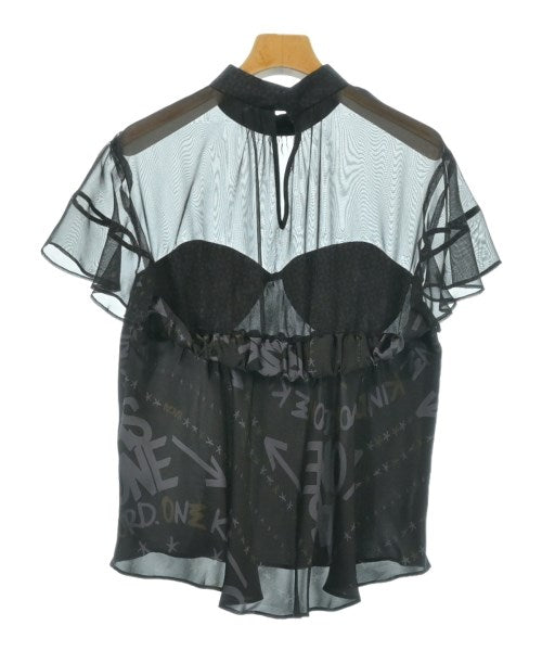 sacai เสื้อสตรี