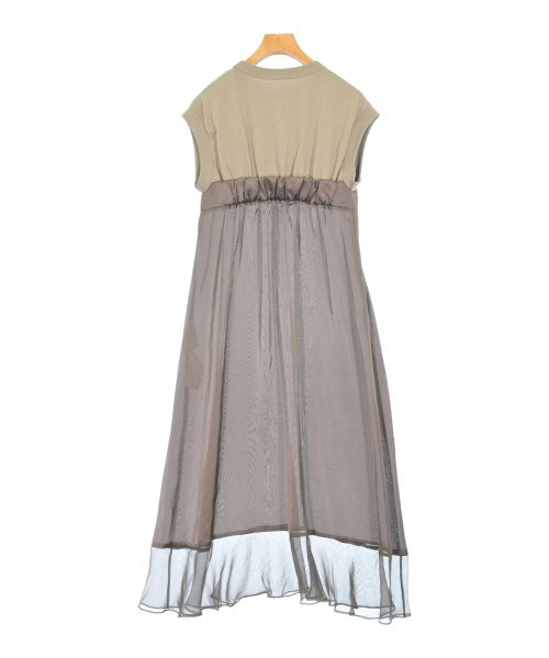 sacai ชุดเดรส