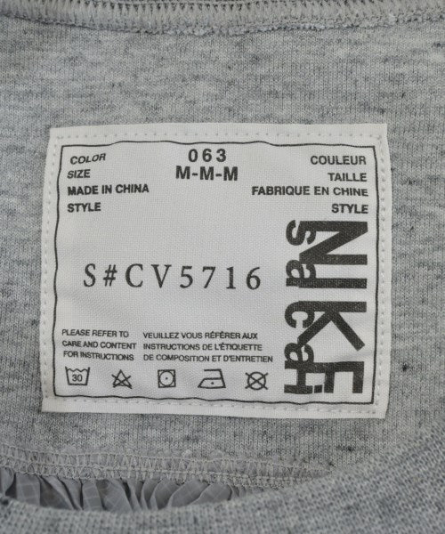 sacai เสื้อยืด/เสื้อท็อปส์