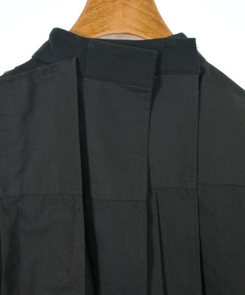 sacai เสื้อลำลอง