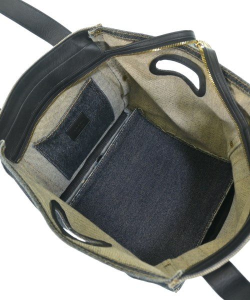 sacai กระเป๋าถือ