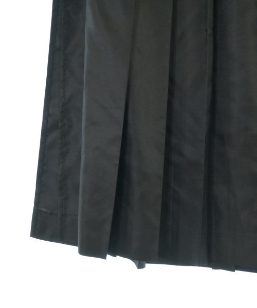 sacai กระโปรงยาวถึงเข่า