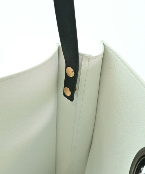 sacai กระเป๋าสะพาย