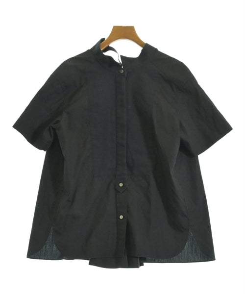sacai เสื้อลำลอง