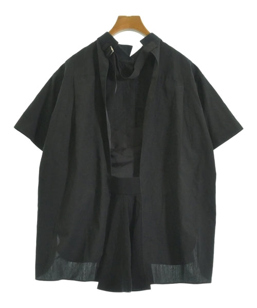 sacai เสื้อลำลอง