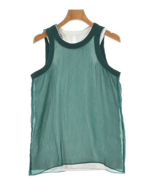 sacai แขนกุด