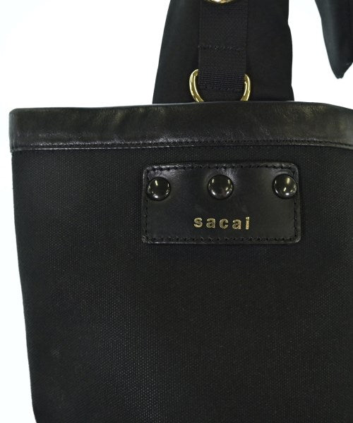 sacai กระเป๋าถือขนาดใหญ่