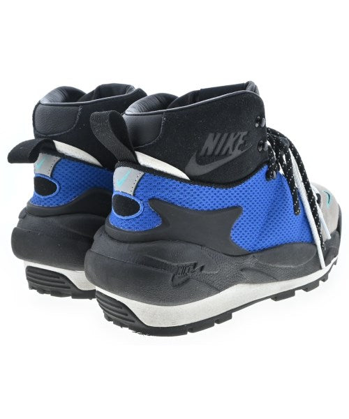 sacai รองเท้าผ้าใบ