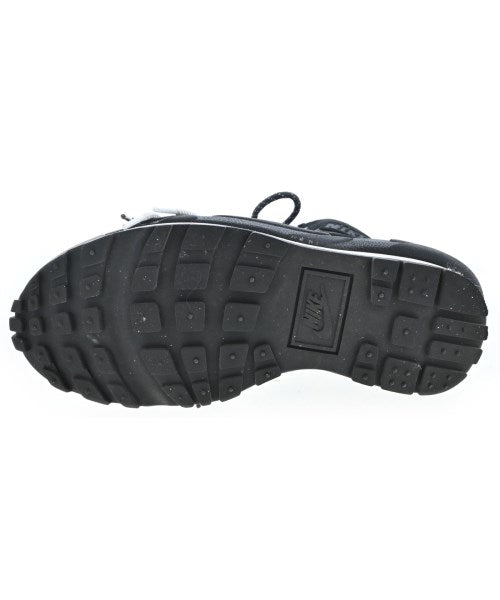 sacai รองเท้าผ้าใบ