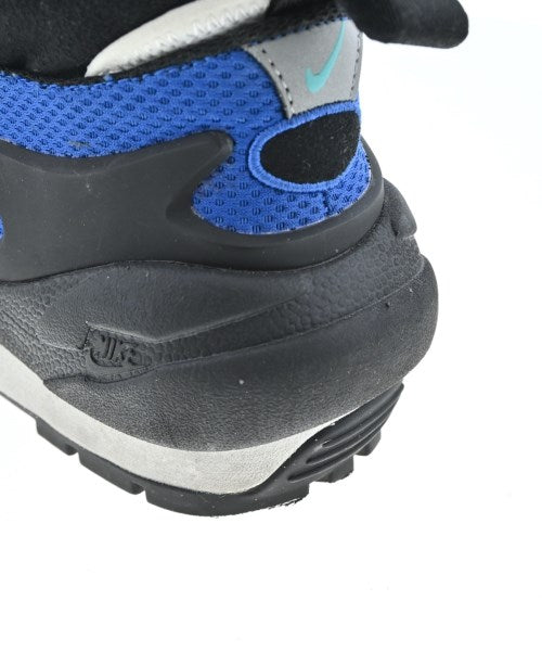 sacai รองเท้าผ้าใบ