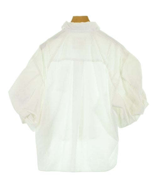 sacai เสื้อลำลอง