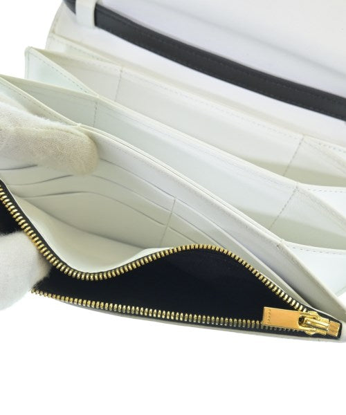 sacai กระเป๋าสะพาย