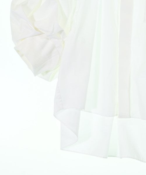 sacai เสื้อลำลอง