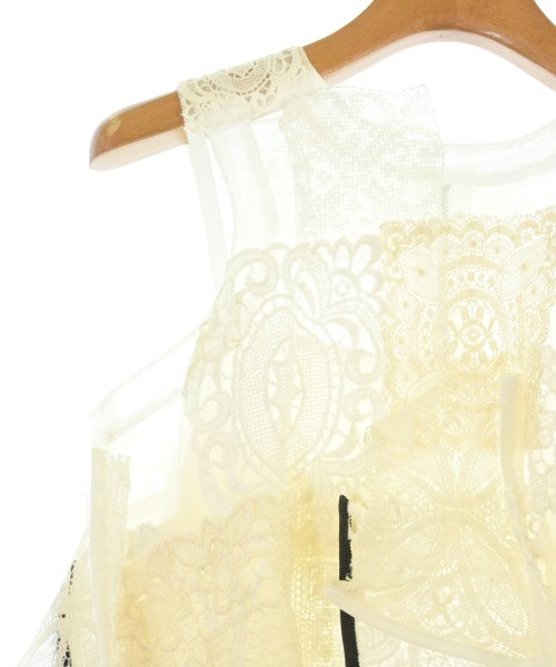 sacai เสื้อสตรี