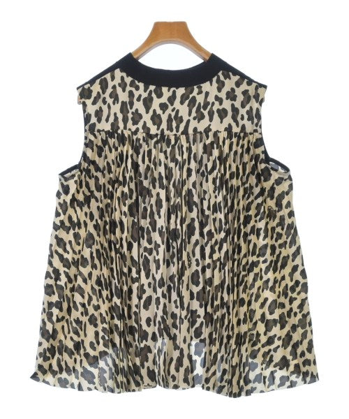 sacai เสื้อแขนกุด