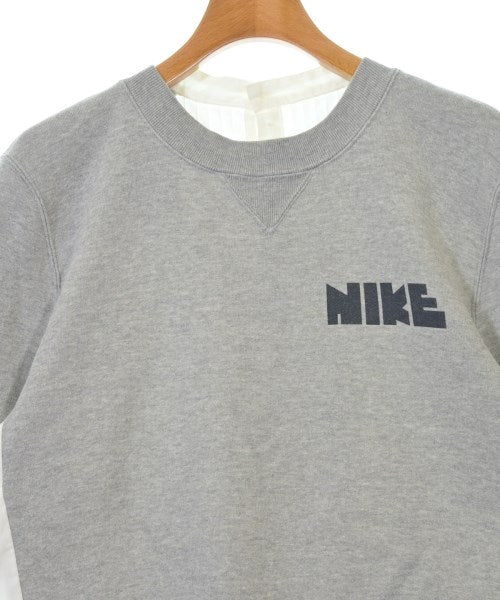 sacai เสื้อยืด/เสื้อท็อปส์