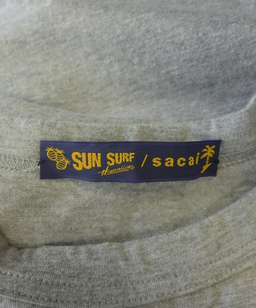 sacai เสื้อยืด/เสื้อท็อปส์