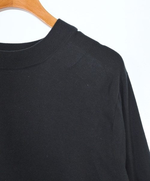 sacai เสื้อกันหนาว