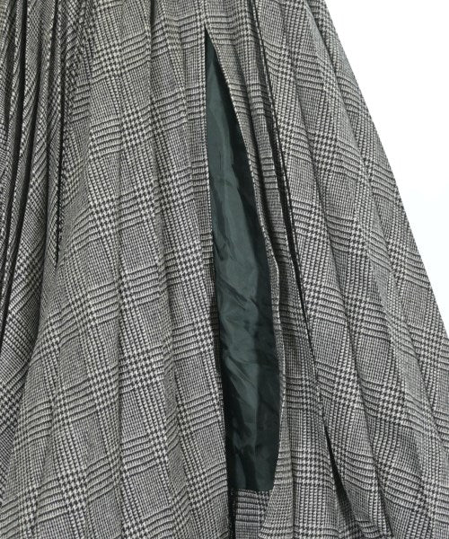 sacai กระโปรงยาวถึงเข่า