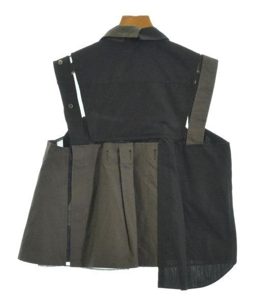 sacai เสื้อลำลอง