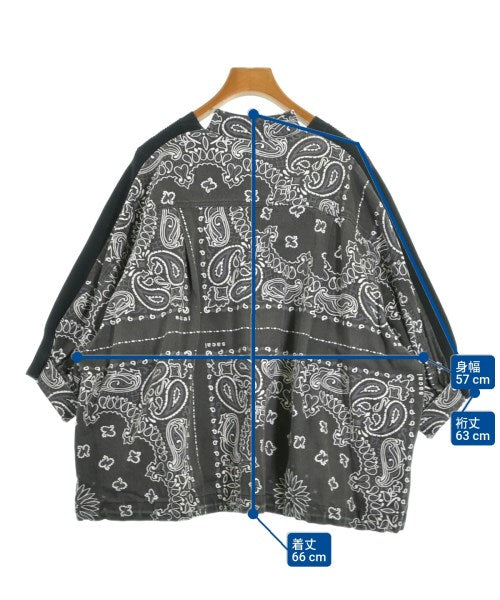 sacai เสื้อลำลอง