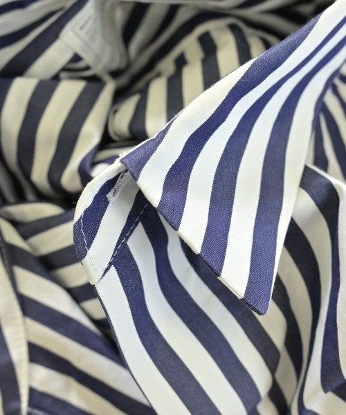 sacai เสื้อลำลอง