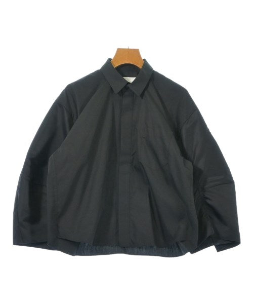 sacai เสื้อลำลอง