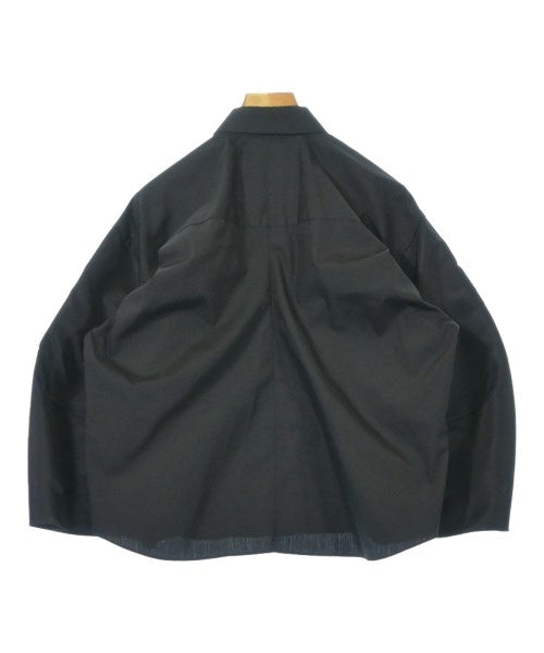 sacai เสื้อลำลอง