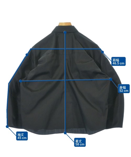 sacai เสื้อลำลอง