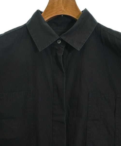 sacai เสื้อลำลอง