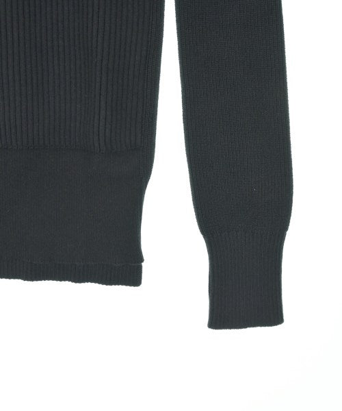 sacai เสื้อกันหนาว