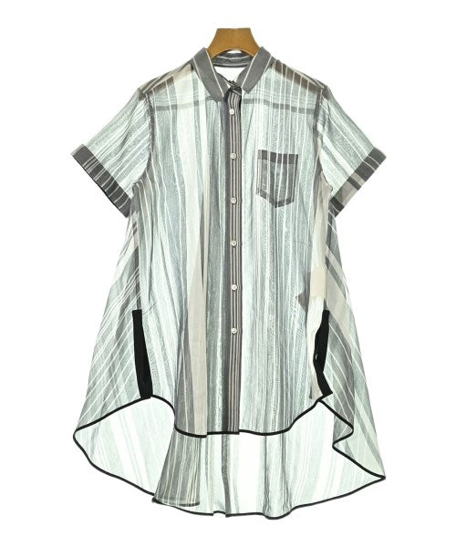 sacai เสื้อสตรี