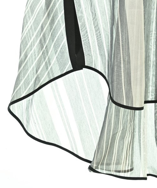 sacai เสื้อสตรี