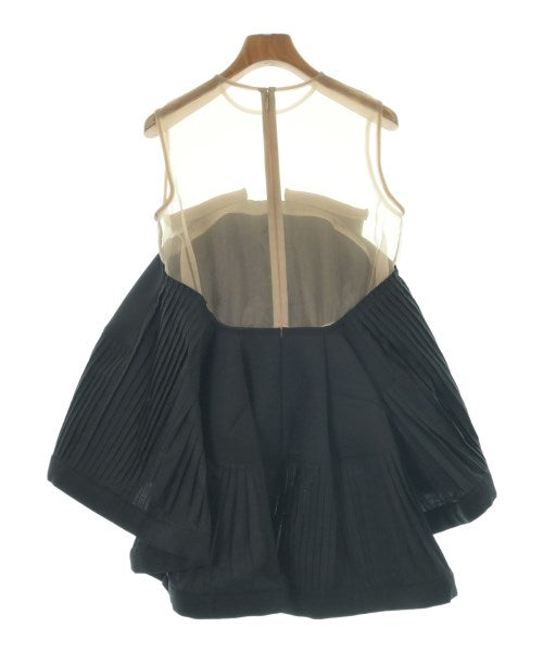 sacai เสื้อลำลอง