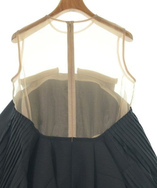 sacai เสื้อลำลอง